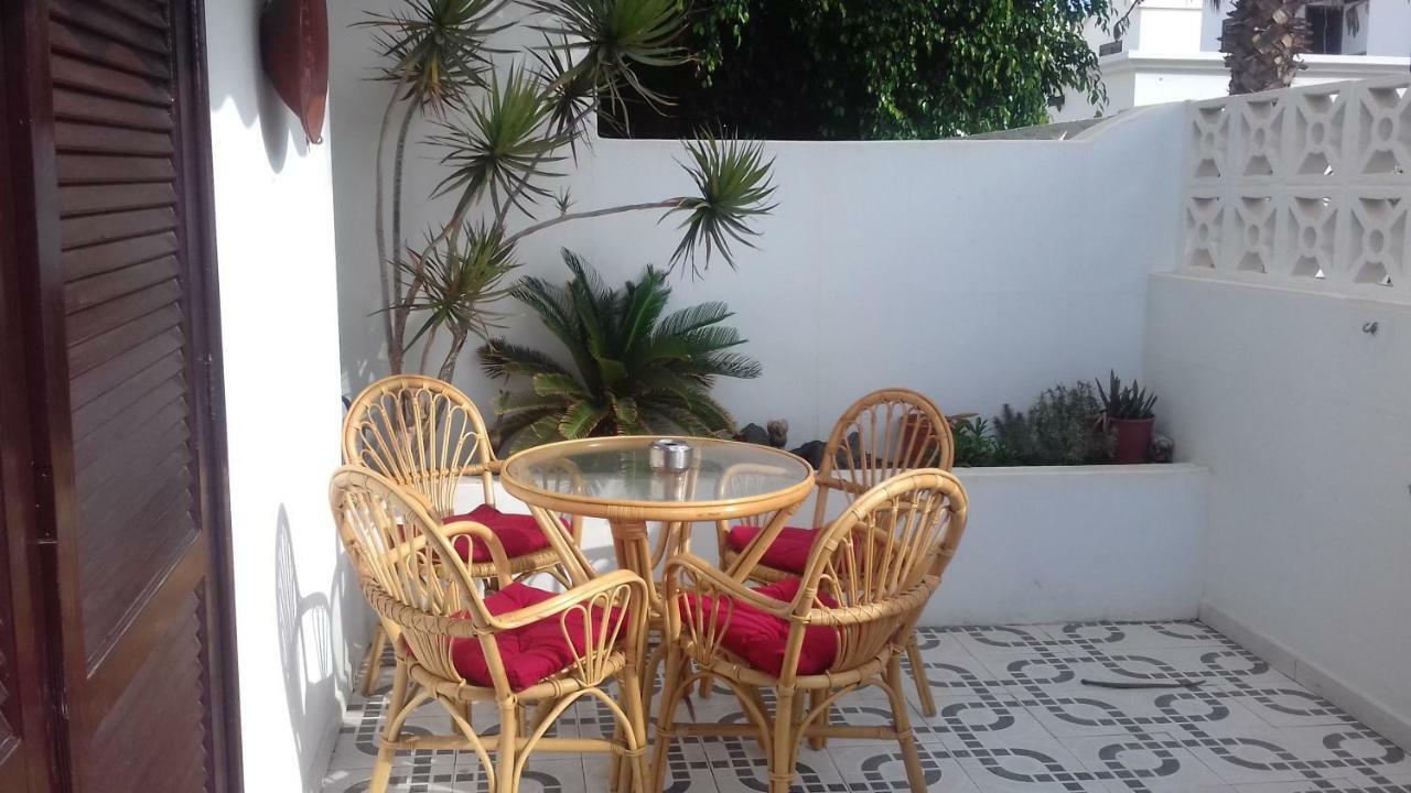 Apartamentos Playa Honda Macher Exterior photo
